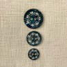 Bouton en Nacre Emaillée et Gravée et Winter Star, Col. Pin