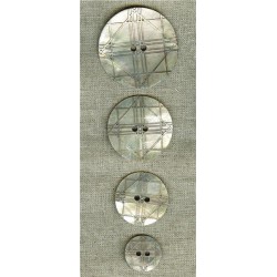 Mother-of-pearl with hankerchief square engraving