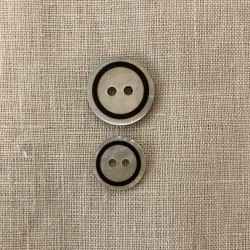 Engraved and Enamelled Mother of Pearl Button Circle, Col. Natural/ Black