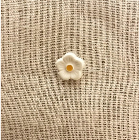 Children Button, Kawaï Flower, col. White/ Yellow