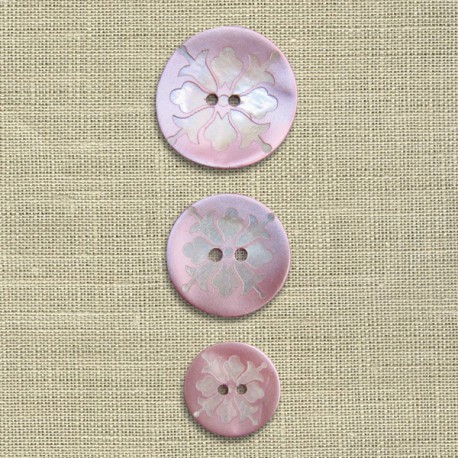 Bouton Nacre gravée Campanule, col. Lovely