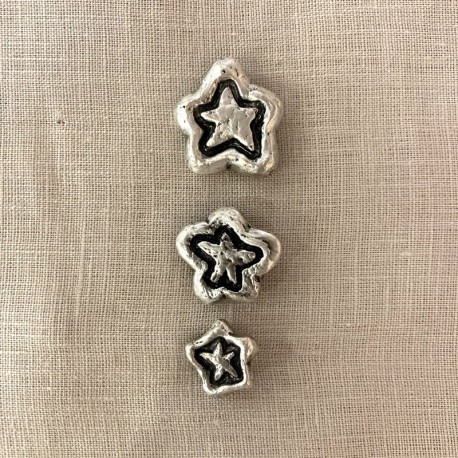 Engraved Metal Button Star, col. Silver