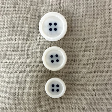 Natural Mother of Pearl Jacket Button, Optical Illusion