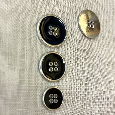 Enameled Metal Button Smart, Col. Black/ Silver