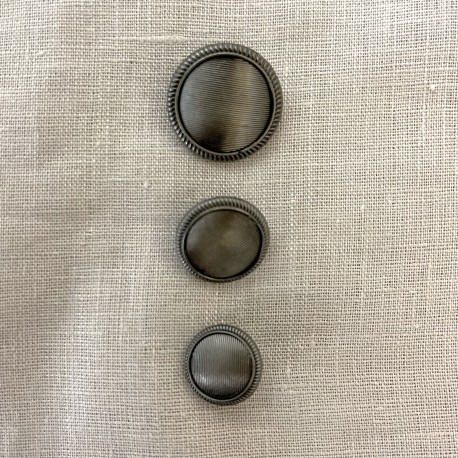 Metal Button Empire, col. Antik Silver