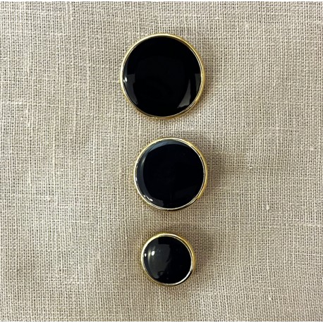 Enameled Metal Button Marcel, Col. Black/ Gold