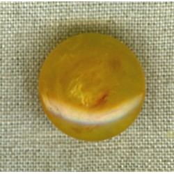 Polyester amber-style boot button