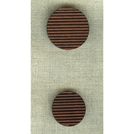 Ridged wooden button, Cognac. Made in France