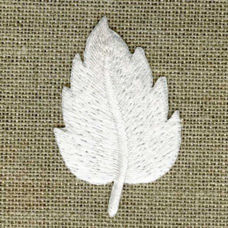 Leaf motif col. White