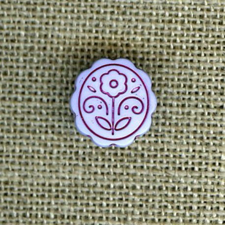 Children button with engraved flower, Lilac