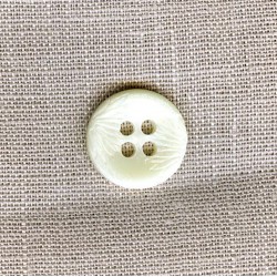 Bouton de chemise en Nacre Pétales de Marguerites