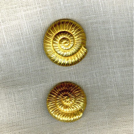 Metal Button Snail Shell, col. Gold