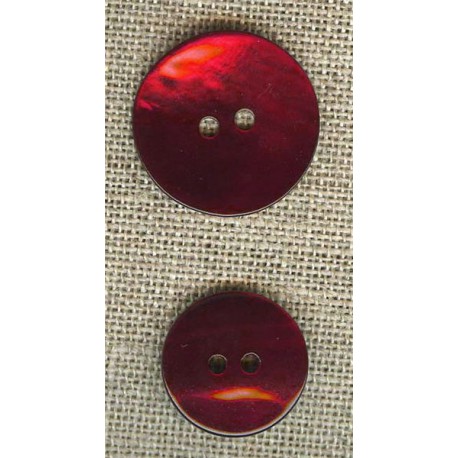 Currant enamelled mother-of-pearl round button