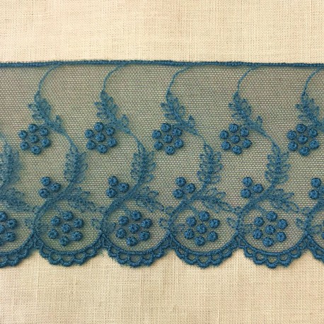 Ruban Dentelle de Tulle Brodé Fleurs perlées, Col. Paon